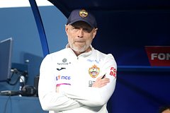 Бывший главный тренер ЦСКА выступил с заявлением после увольнения из клуба: Футбол: Спорт: Lenta.ru0