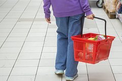 В России подорожал набор продуктов для оливье: Рынки: Экономика: Lenta.ru0