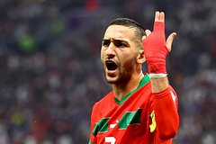 Футболист сборной Марокко пожертвовал все призовые за чемпионат мира-2022: Футбол: Спорт: Lenta.ru0