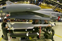 Германия передала Украине новый пакет военной помощи: Политика: Мир: Lenta.ru0