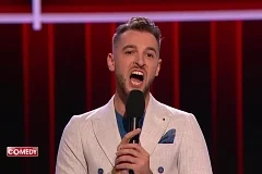 Харламову подобрали замену в Comedy Club: ТВ и радио: Интернет и СМИ: Lenta.ru0