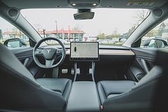 Игры из Steam добавили в автомобили Tesla: Игры: Наука и техника: Lenta.ru0