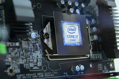 Intel захотела «подружиться» с Apple: Гаджеты: Наука и техника: Lenta.ru0