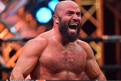 Исмаилов подрался с экс-чемпионом UFC во время пресс-конференции: Бокс и ММА: Спорт: Lenta.ru0