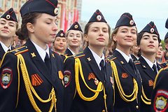 Историк похвалил молодежь за сохранение памяти о подвигах людей в годы ВОВ: Общество: Россия: Lenta.ru0