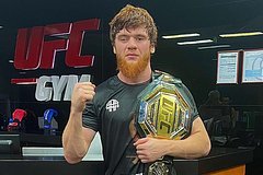 Избивший посетителя в торговом центре российский боец подписал контракт с UFC: Бокс и ММА: Спорт: Lenta.ru0