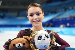 Ягудин одним словом описал дебют Щербаковой в роли ведущей «Ледникового периода»: Зимние виды: Спорт: Lenta.ru0