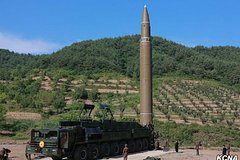 Южная Корея запустила ракеты в ответ на провокацию КНДР: Политика: Мир: Lenta.ru0