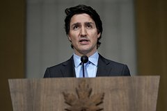 Канадский премьер обсудил с Зеленским дальнейшую помощь Украине: Политика: Мир: Lenta.ru0