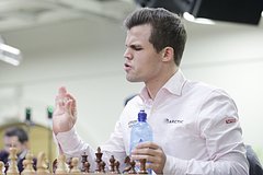 Карлсен обвинил американского шахматиста в жульничестве: Летние виды: Спорт: Lenta.ru0