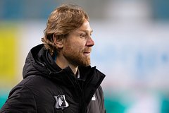 Карпин шуткой ответил на вопрос о вызове Дзюбы в сборную России: Футбол: Спорт: Lenta.ru0