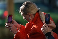 Киберэксперт порекомендовал скрывать геолокацию на смартфоне: Киберпреступность: Интернет и СМИ: Lenta.ru0