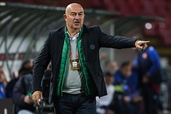 Клуб Черчесова проиграл команде из третьего дивизиона и вылетел из Кубка Венгрии: Футбол: Спорт: Lenta.ru0