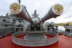 Командующий Северным флотом заявил о негативных тенденциях в Арктике: Политика: Россия: Lenta.ru0
