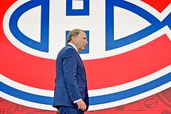 Комиссар НХЛ выразил позицию лиги по российским игрокам: Хоккей: Спорт: Lenta.ru0