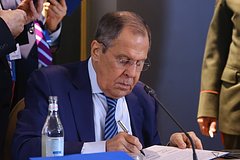 Лавров направил телеграмму супруге умершего главы МИД Белоруссии: Белоруссия: Бывший СССР: Lenta.ru0