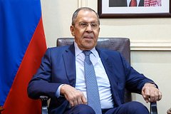 Лавров прибыл с визитом в ОАЭ: Политика: Мир: Lenta.ru0