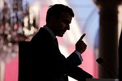Макрон назвал референдумы о присоединении к России цинизмом и провокацией: Политика: Мир: Lenta.ru0