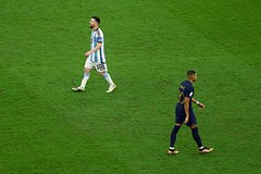 Мбаппе раскрыл содержание разговора с Месси после финала чемпионата мира: Футбол: Спорт: Lenta.ru0