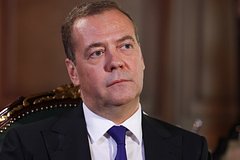 Медведев озвучил девиз России уходящего года: Политика: Россия: Lenta.ru0