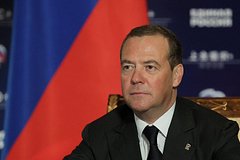 Медведев захотел увидеть финал Чемпионата мира по футболу «без вражеских стран»: Футбол: Спорт: Lenta.ru0