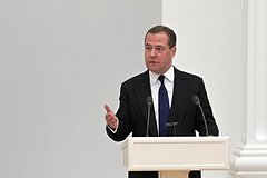 Медведев заявил о сражении России с НАТО: Политика: Россия: Lenta.ru0