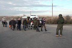 Минобороны подтвердило обмен военнопленными с Украиной: Политика: Россия: Lenta.ru0