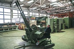 Минобороны предложило повысить предельные зарплаты главам предприятий: Госэкономика: Экономика: Lenta.ru0