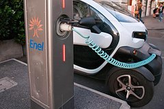 Миру предрекли массовый отказ от авто на бензине: Транспорт: Среда обитания: Lenta.ru0