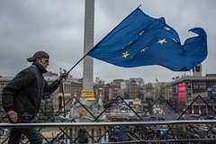 На Украине назвали ожидаемую сумму поступлений от партнеров: Украина: Бывший СССР: Lenta.ru0