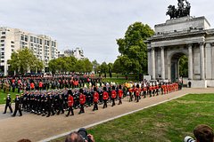 Национальный траур в связи со смертью королевы Елизаветы II закончился: Общество: Мир: Lenta.ru0