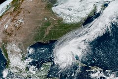 Находящаяся под санкциями США Куба обратилась к Вашингтону с просьбой о помощи: Мир: Lenta.ru0