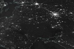NASA показало погружение Украины в полную темноту: Космос: Наука и техника: Lenta.ru0