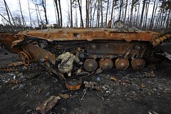 НАТО призвали запретить Украине решать судьбу человечества: Политика: Мир: Lenta.ru0