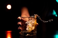 Назван самый опасный для здоровья мозга алкогольный напиток: Уход за собой: Забота о себе: Lenta.ru0