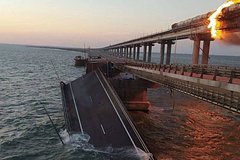 Названы альтернативы сообщения с Россией после пожара на Крымском мосту: Происшествия: Россия: Lenta.ru0