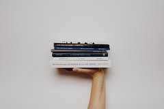 Названы главные проблемы в книжной отрасли: Книги: Культура: Lenta.ru0