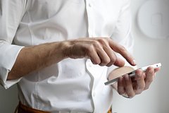 Названы признаки взлома смартфона: Гаджеты: Наука и техника: Lenta.ru0