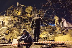 Названы версии крушения Су-30 в Иркутске: Следствие и суд: Силовые структуры: Lenta.ru0