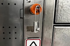 Необычный способ сэкономить вызвал споры в сети: Интернет: Интернет и СМИ: Lenta.ru0