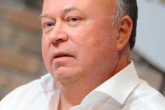 Объявленный в розыск журналист Караулов отказался скрываться: Пресса: Интернет и СМИ: Lenta.ru0