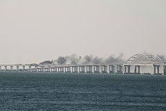 Оценен ущерб от пожара на Крымском мосту: Происшествия: Россия: Lenta.ru0