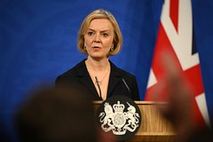 Оценена вероятность отставки Трасс с поста премьера Великобритании: Политика: Мир: Lenta.ru0