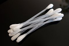 Оториноларинголог предупредил об опасности чистки ушей: Уход за собой: Забота о себе: Lenta.ru0