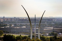 Пентагон заявил о важности продолжения диалога с Россией по безопасности: Политика: Мир: Lenta.ru0