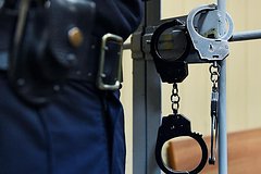 Пьяный россиянин напал с лопатой на участкового и попал под следствие: Следствие и суд: Силовые структуры: Lenta.ru0