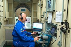 Появились подробности наезда российского космонавта на пешехода: Происшествия: Россия: Lenta.ru0