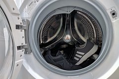 Поляка раскритиковали за отказ бесплатно отдать стиральную машину украинцам: Общество: Мир: Lenta.ru0