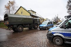 Польша допустила украинских экспертов на место падения ракет: Политика: Мир: Lenta.ru0