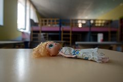 Полуторагодовалый ребенок сбежал из российского детского сада: Общество: Россия: Lenta.ru0